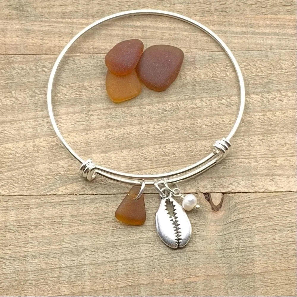 Sea Glass Beach Charm Bracelet w/ Shell And Pearl| Genuine Seaglass Jewelry